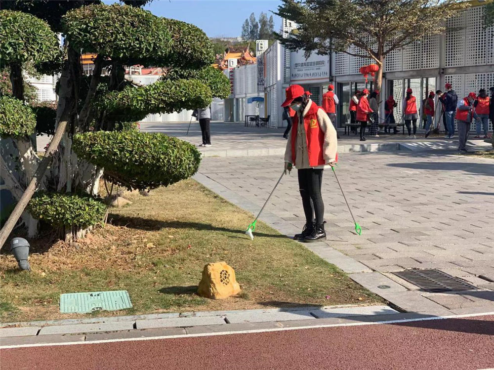 福建易順建筑工程有限公司“愛心暖城 志愿同行”活動小結(jié)——“迎新春 美家園”志愿活動